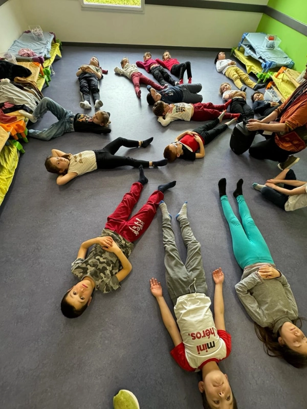 séance de sophrologie au sein d'une école primaire